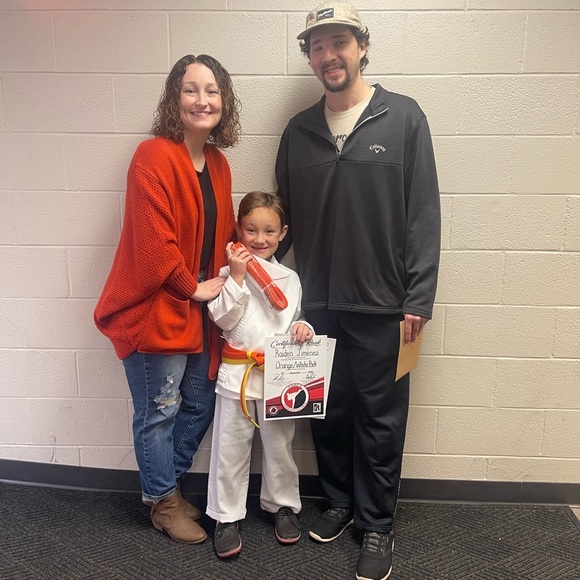 Meet your Posher, Taylor J! - Picture 2 of 4